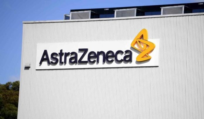 El gobierno de Italia contempla entablar una demanda contra AstraZeneca, luego que la empresa anunciara que les entragará menos vacunas de las acordadas
