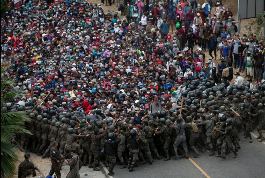 Confirmados 21 contagios de Covid en caravana migrante: Guatemala