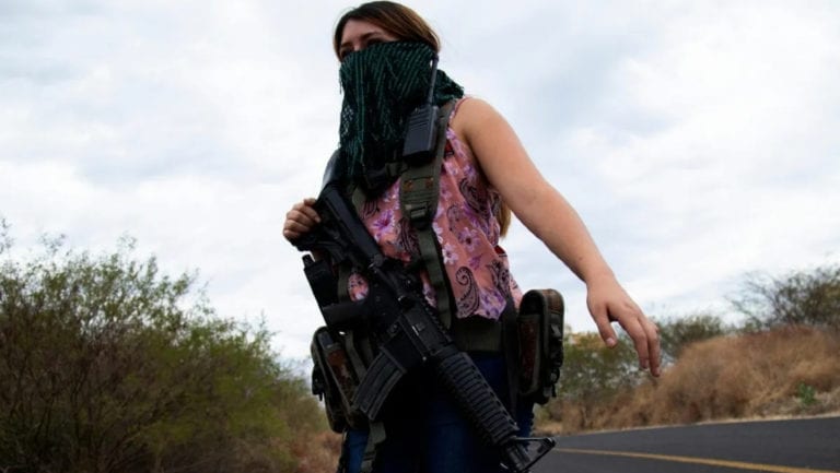 Surge grupo de mujeres autodefensas en Michoacán, buscan combatir al CJNG y las llaman ‘Adelitas’
