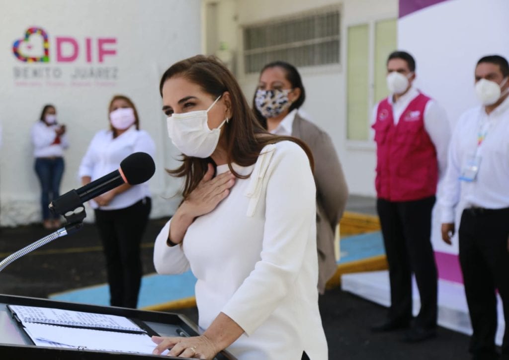 La oficina de la UNIPAV estará ubicada en las instalaciones del Sistema DIF Benito Juárez, en la Región 94, en ella se les otorgará atención de primer nivel, presencial o mediante los números telefónicos 998-888-8921 y 998-888-8922 ext. 330, así como el número de WhatsApp 998-480-3025, en horario de lunes a viernes de 8:30 am a 3:30 pm.