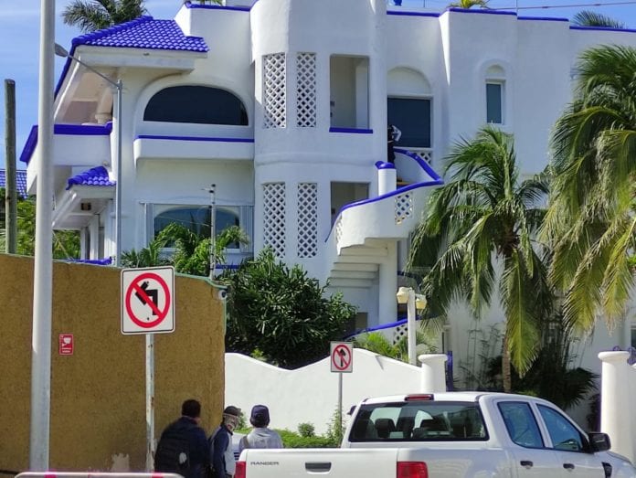 Muere extranjera en vivienda de la colonia Las Brisas en Playa del Carmen