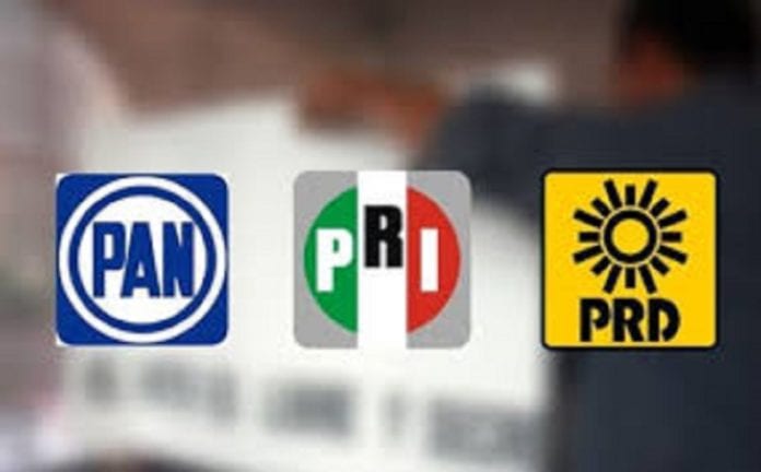 En la alianza “Va por México”, que integran los partidos Revolucionario Institucional (PRI), de la Revolución Democrática (PRD) y Acción Nacional (PAN), ya quedaron repartidos las candidaturas para las diputaciones federales que se renovarán en las próximas elecciones estatales.