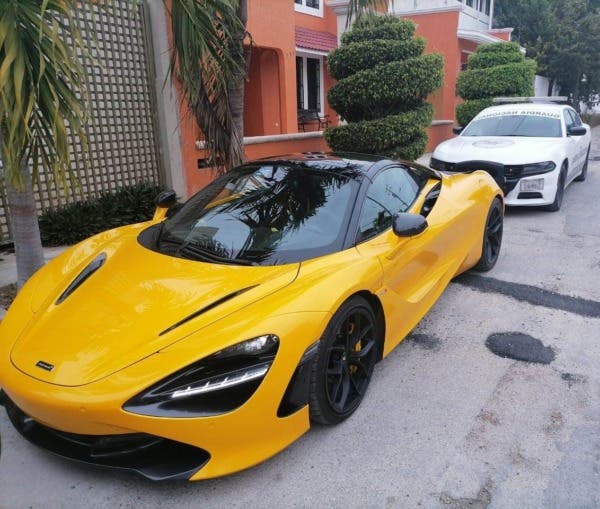 Se roban vehículo de lujo en Ecatepec ¡y lo encuentran en Mérida!