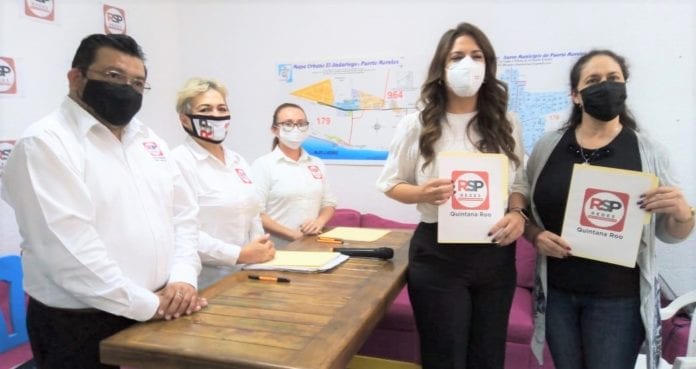 Marisol Alamilla, ex titular de la SEQ, se registra para candidatura