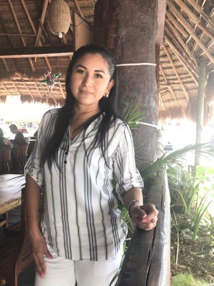 -Para Luisa Cano Loria, enlace de Unidos por Quintana Roo, estamos entrando en un año nuevo, una oportunidad más de poder poner en marcha nuestros propósitos a pesar de las adversidades que estamos atravesando, como la pandemia por Covid-19.