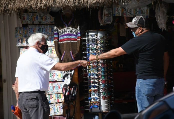 Las autoridades piden que no se baje la guardia en Puerto Morelos para poder continuar con la reactivación económica