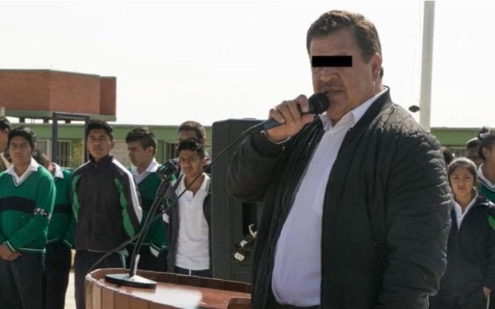 Gerardo Nava Sánchez, alcalde de Zinacantepec, Estado de México, fue detenido por la probable comisión del delito de homicidio en grado de tentativa.