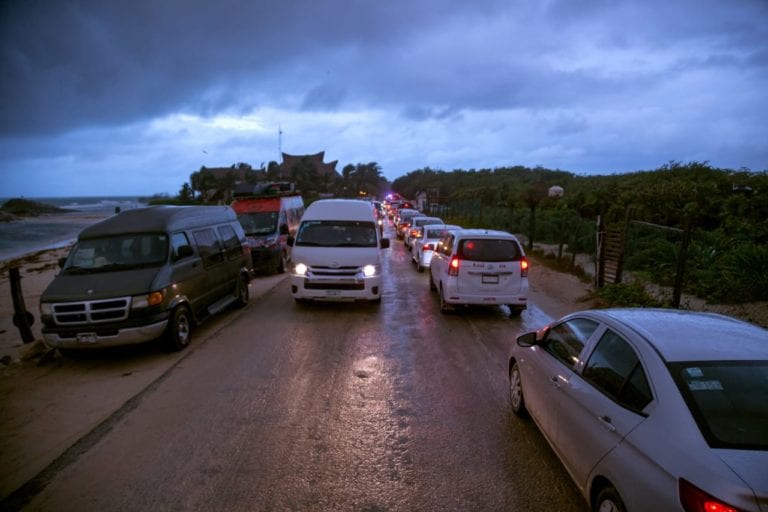 Establecen nuevo horario vial en zona hotelera de Tulum