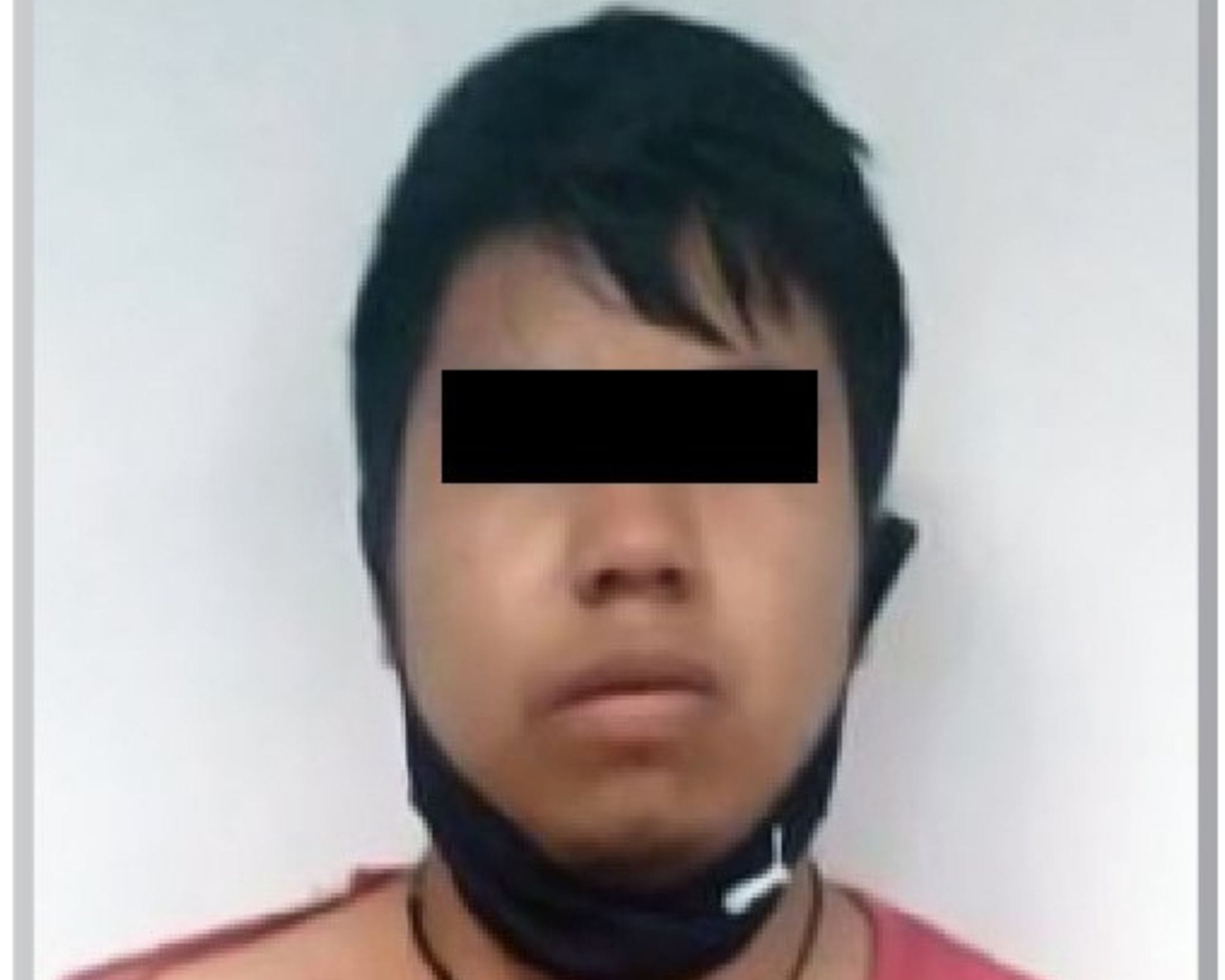 Hombre secuestra y golpea a su novia para obligarla a que viviera con él