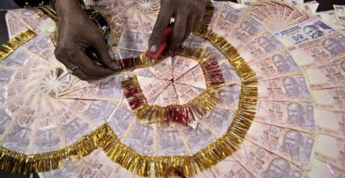 Las termitas se comieros los ahorros de toda la vida de una persona; esta triste historia ocurrió en la India. ¿Te imaginas que te pase?