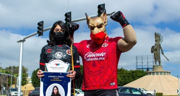 Los Xolos de Tijuana apoyan a una ingeniera que busca estudiar en la NASA