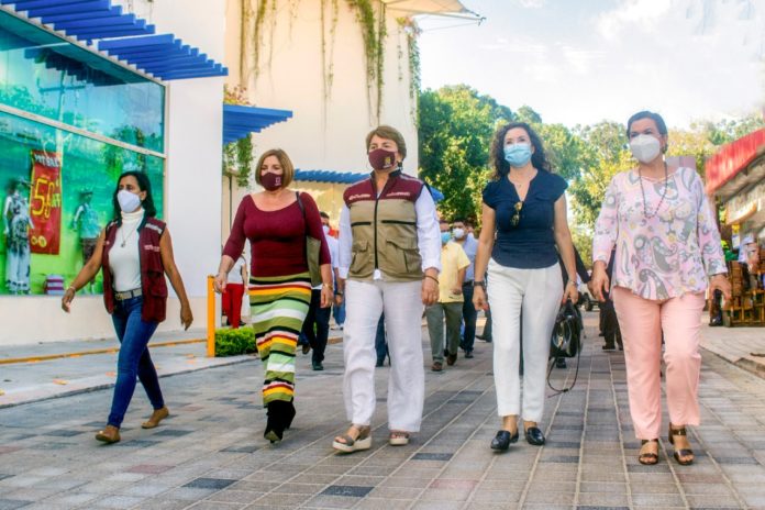 La presidenta Laura Beristain Navarrete cumple con la mejora de la imagen de la zona turística de Playa del Carmen