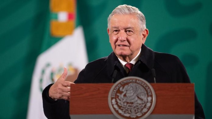 AMLO pide (a todo México) bajarle al consumo de luz entre 6pm y 11pm