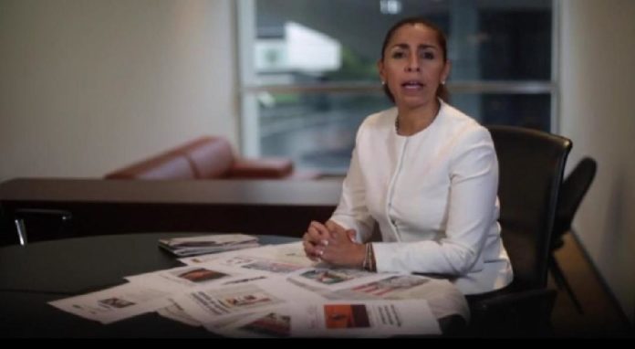 Mientras hay mujeres que exigen que Félix Salgado no sea candidato por ser acusado de violación, hay quienes lo felicitan, como Marybel Villegas