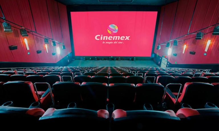 Cinemex cierra 145 cines para reducir su deuda