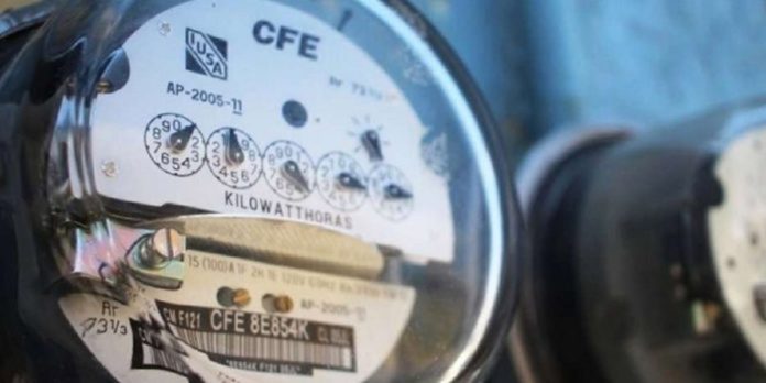 No tiene adeudo, pero CFE le cobra 9 mil pesos ¡Del año pasado!