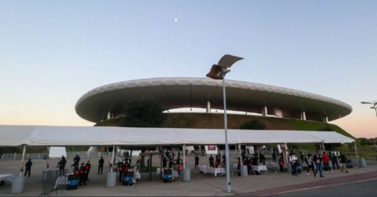En las zonas aledañas al estadio de la Chivas de Guadalajara fueron halladas hasta 18 bolsas que contienen restos humanos
