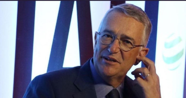 Ricardo Salinas afirma que no le va a pagar nada al SAT; y además logró que sus tiendas abran aún en semáforo rojo