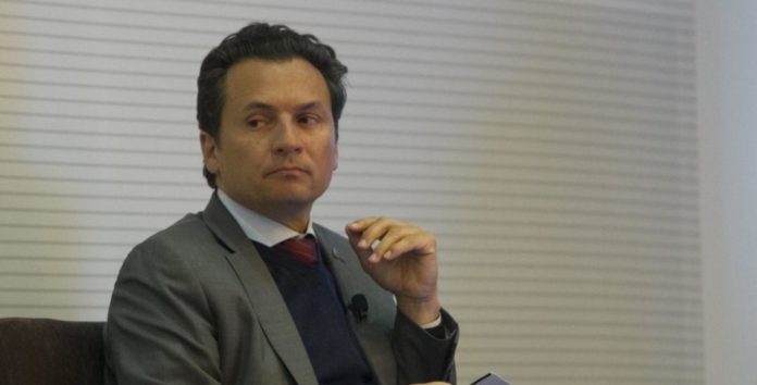 La FGR ahora acusa por presunto fraude fiscal a la mujer de Emilio Lozoya Austin, quien está prófuga desde hace meses