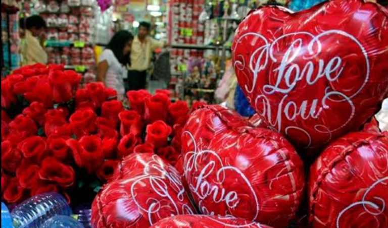 Ventas de San Valentín podrían caer un 50% por Covid-19: Concanaco
