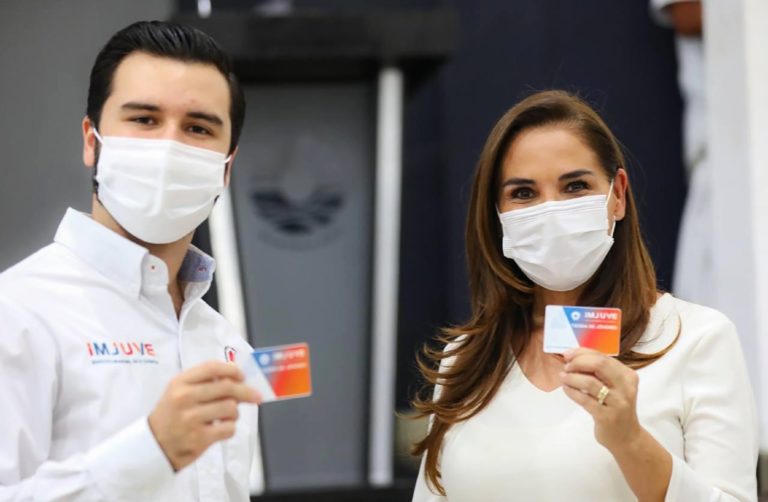 Con tarjeta “Tierra de Jóvenes”, el Ayuntamiento de B.J. promueve su desarrollo integral