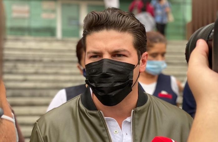 Samuel García 5 horas de trabajo un domingo