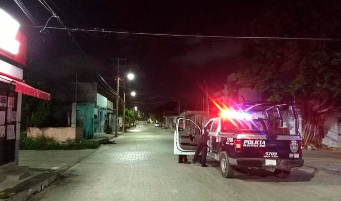 Madrugada violenta en Cancún deja dos ejecutados y un “levantado”.