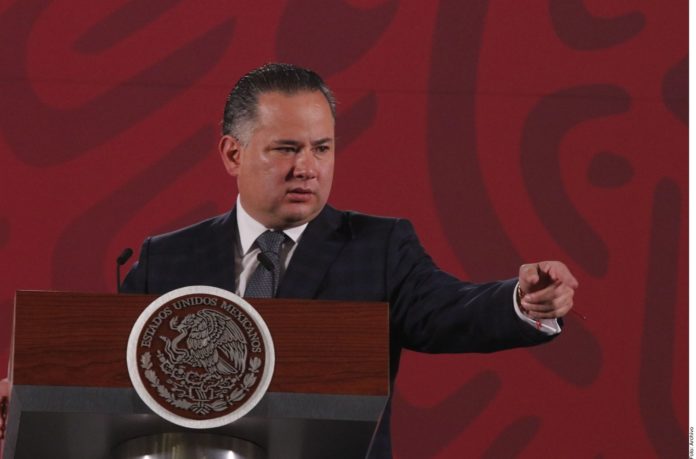 Denuncia el titular de la Unidad de Inteligencia Financiera a la mafia rumana ante la Fiscalía General de la República