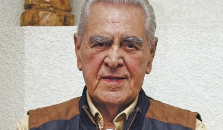 El actor Eric del Castillo dijo que no piensa vacunarse, pero no solo eso, sino que además él y su familia llevan meses tomando dióxido de cloro