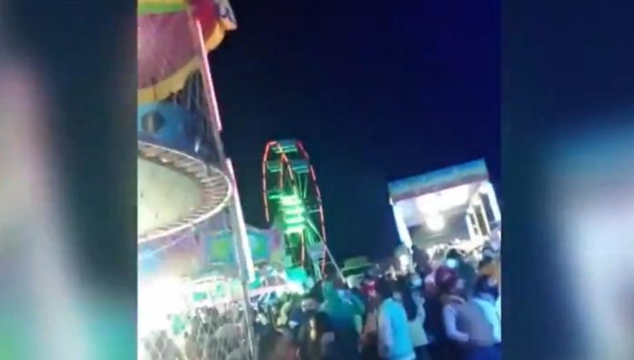 En Puebla se llevó a cabo una fiesta patronal, pese a que se está en semáforo rojo debido a la pandemia; el sacerdote dijo que Dios los protegía