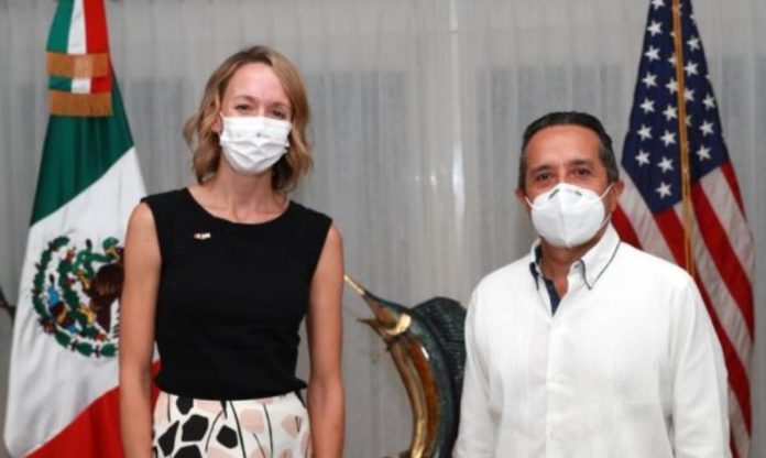 La cónsul general de Estados Unidos resalta las medidas tomadas en Quintana Roo por el gobierno de Carlos Joaquín para cuidar a los viajeros