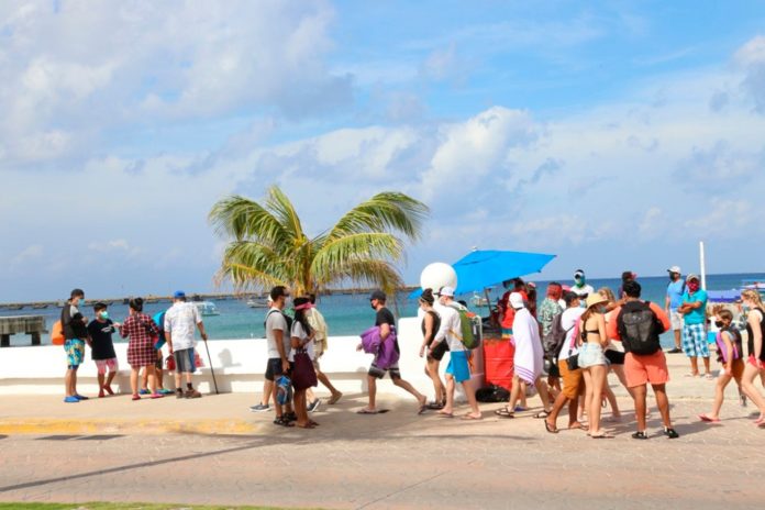 Turismo estadounidense y nacional han salvado el sector en Quintana Roo.