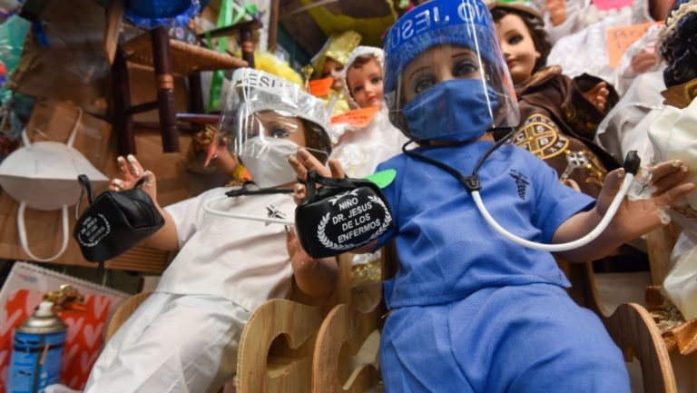 El ‘Niño Dios COVID’ es la vestimenta más buscada para el Día de la Candelaria