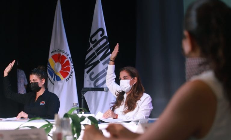 Buscan simplificar tramites gubernamentales en Cancún para facilitar la creación de empleos