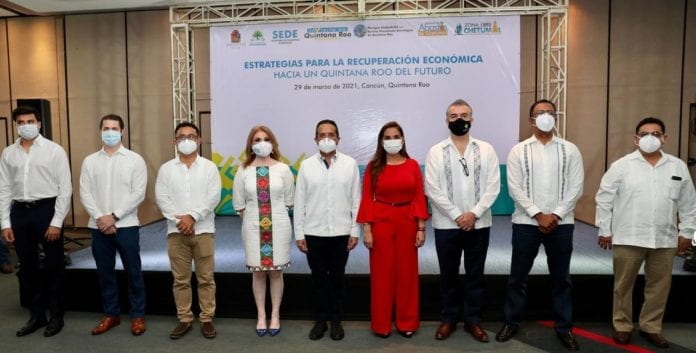 Presenta Carlos Joaquín plan de equilibrio económico para el norte y sur de Quintana Roo