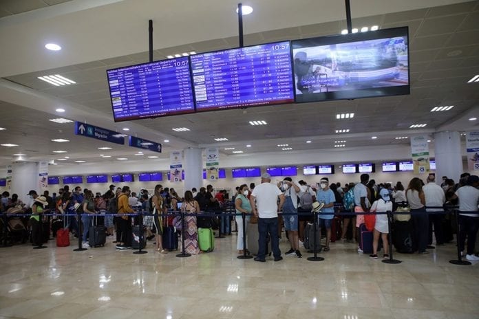 Buenos números presenta el aeropuerto de Cancún; por segundo día consecutivo hay más de 400 vuelos en la terminal áerea