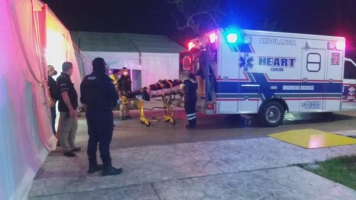 Atacan bar en exclusiva zona residencial de Cancún, reportan siete lesionados de bala