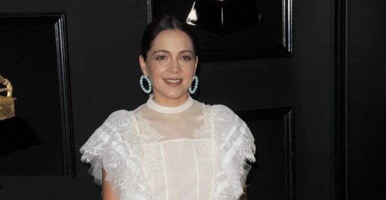 “Viví la violencia de género sin darme cuenta”, revela Natalia Lafourcade