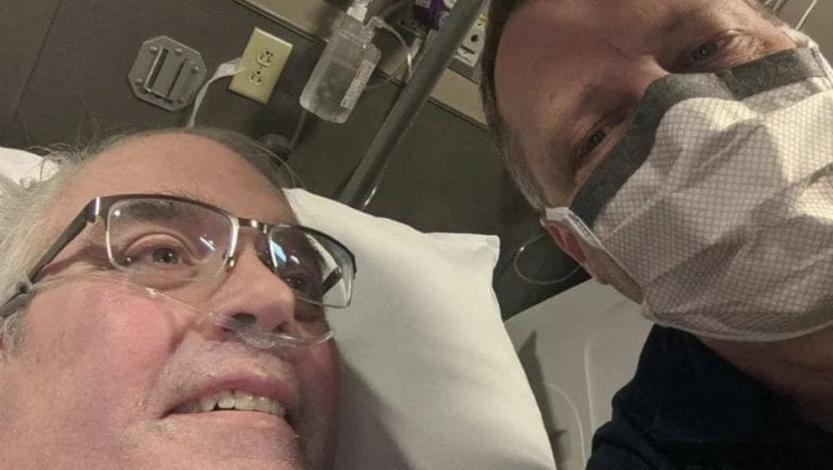 Hombre despierta y cancela su funeral tras declararlo muerto por Covid-19