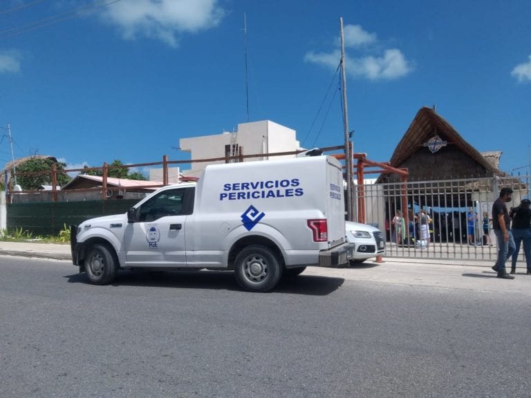 Muere turista que nadaba frente a zona arqueológico de “El Meco”, a causa de un paro cardíaco