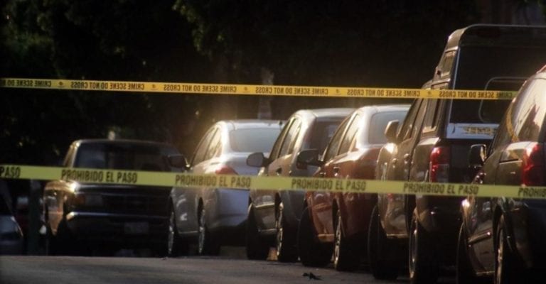 El cuerpo de una niña fue encontrado al interior de una maleta en una zona cercana a un mercado en Tijuana