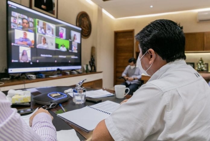 Elaboran en Tulum proyecto de incentivos fiscales para proteger empresas y empleos en el municipio