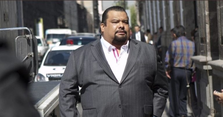 El priista Cuauhtémoc Gutiérrez de la Torre no fue detenido; hay quienes aseguran que hasta parece que lo dejaron escapar las autoridades