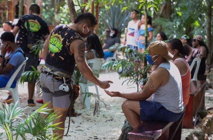 Puerto Morelos se proyecta en Berlín como el mejor destino de aventura de México