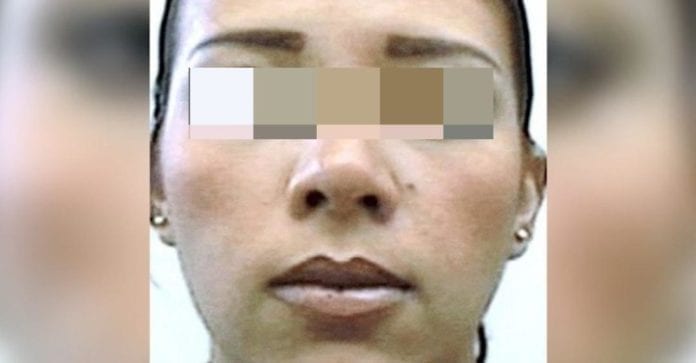 Buscando quizá reducir su condena, la hija de 