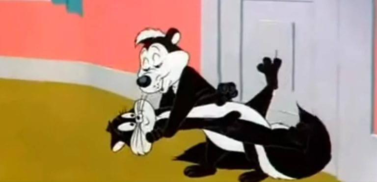 Piden desaparecer a Pepe Le Pew por "normalizar" el abuso sexual