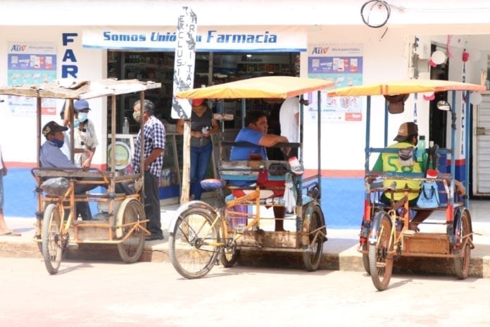 El tricitaxi opción pionera de transporte público en la Zona Maya que se resiste a desaparecer