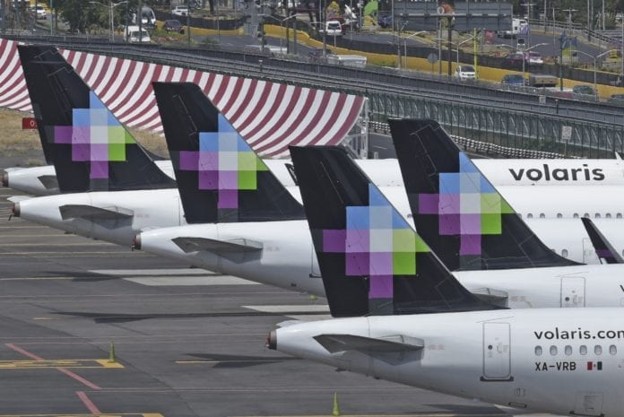 demandan a Volaris