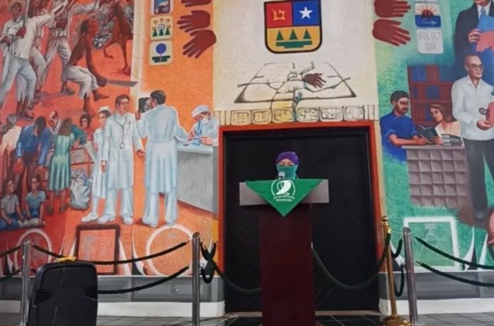 Aunque la votación no les resultó favorable, las feministas de Quintana Roo opinan que es un avance que se haya discutido el tema del aborto