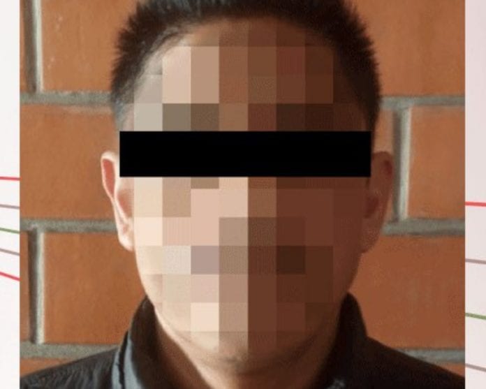 Detienen a Elvis por drogar a su hija menor para abusar de ella